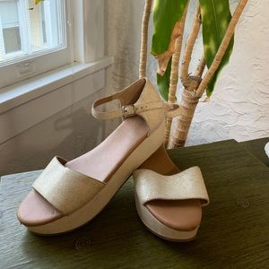 Anthropology Gee WaWa Cream Platform Sandals